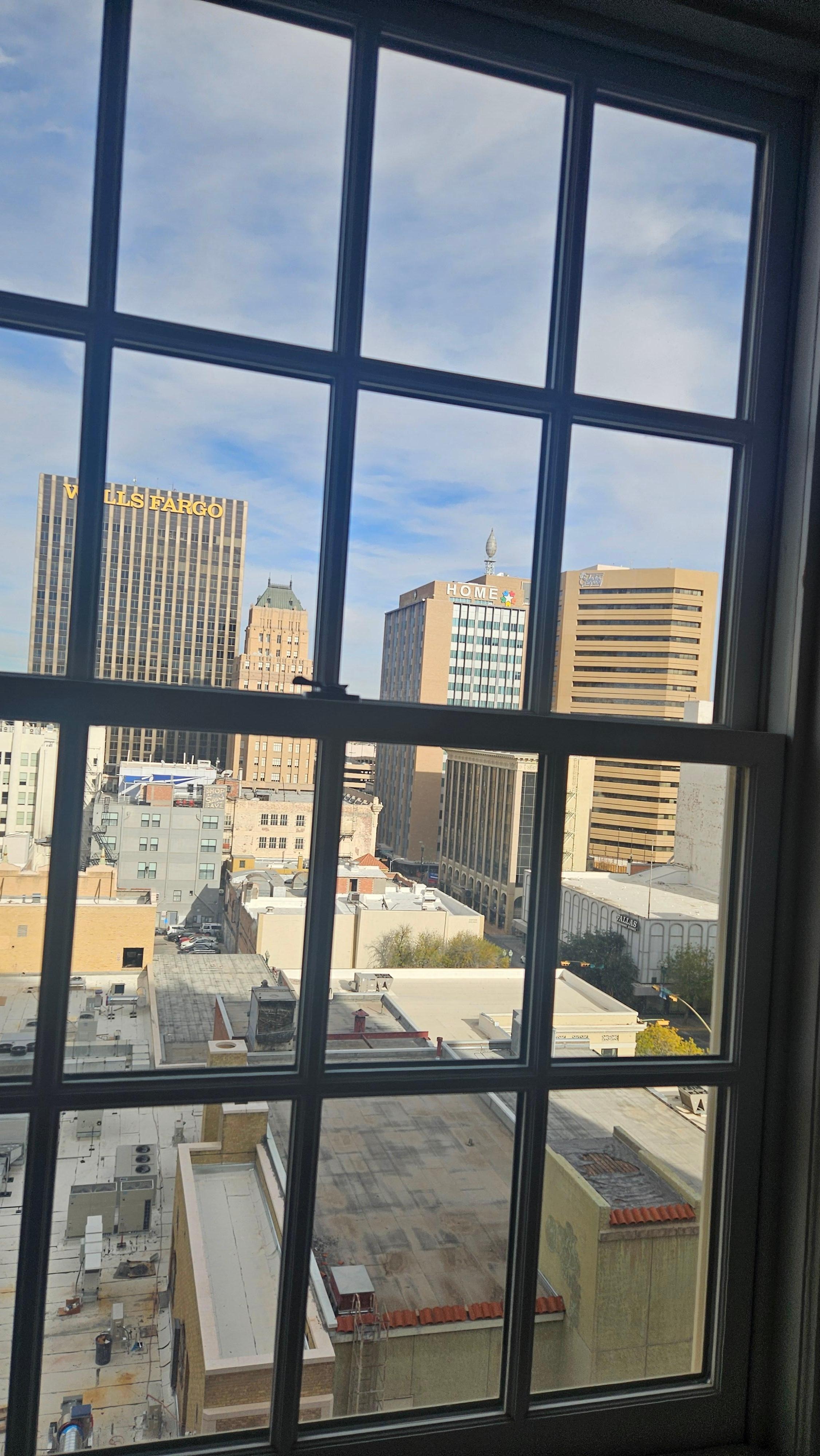 Fabulous cityscape right outside one window!