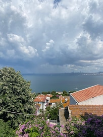 Deniz Manzaralı Oda