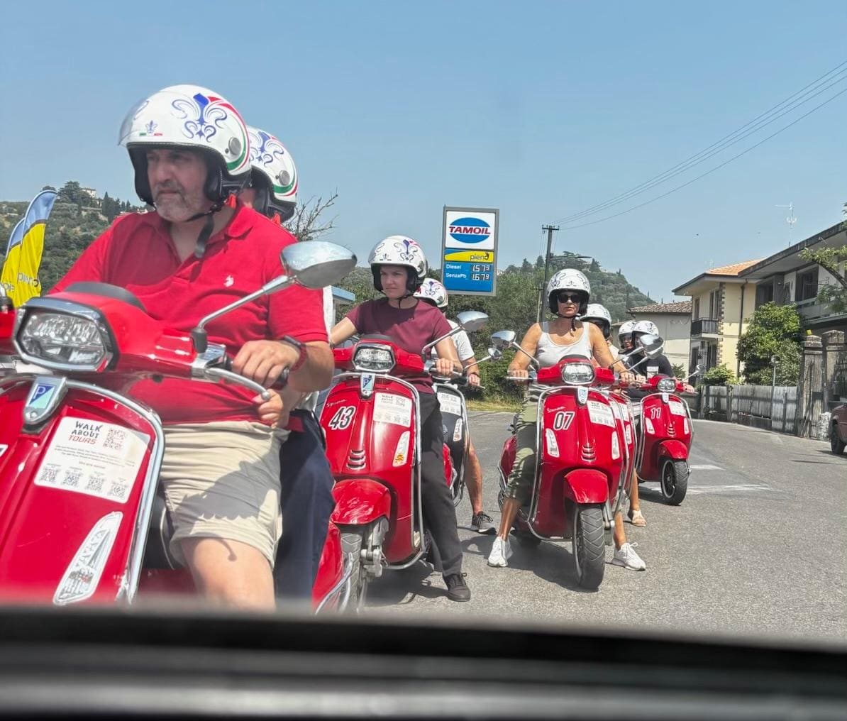 Vespa tour