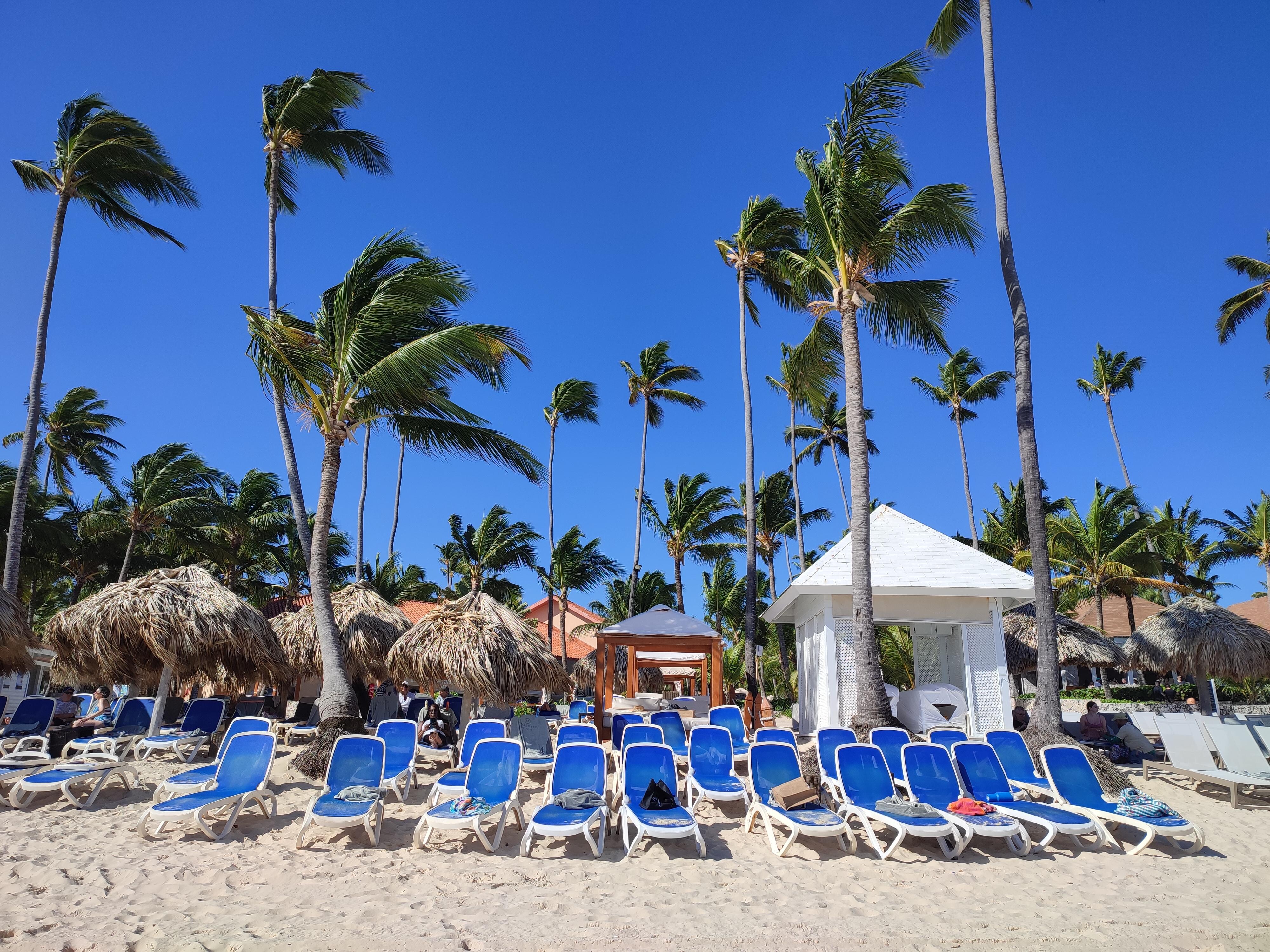 Majestic Elegance adults only beach