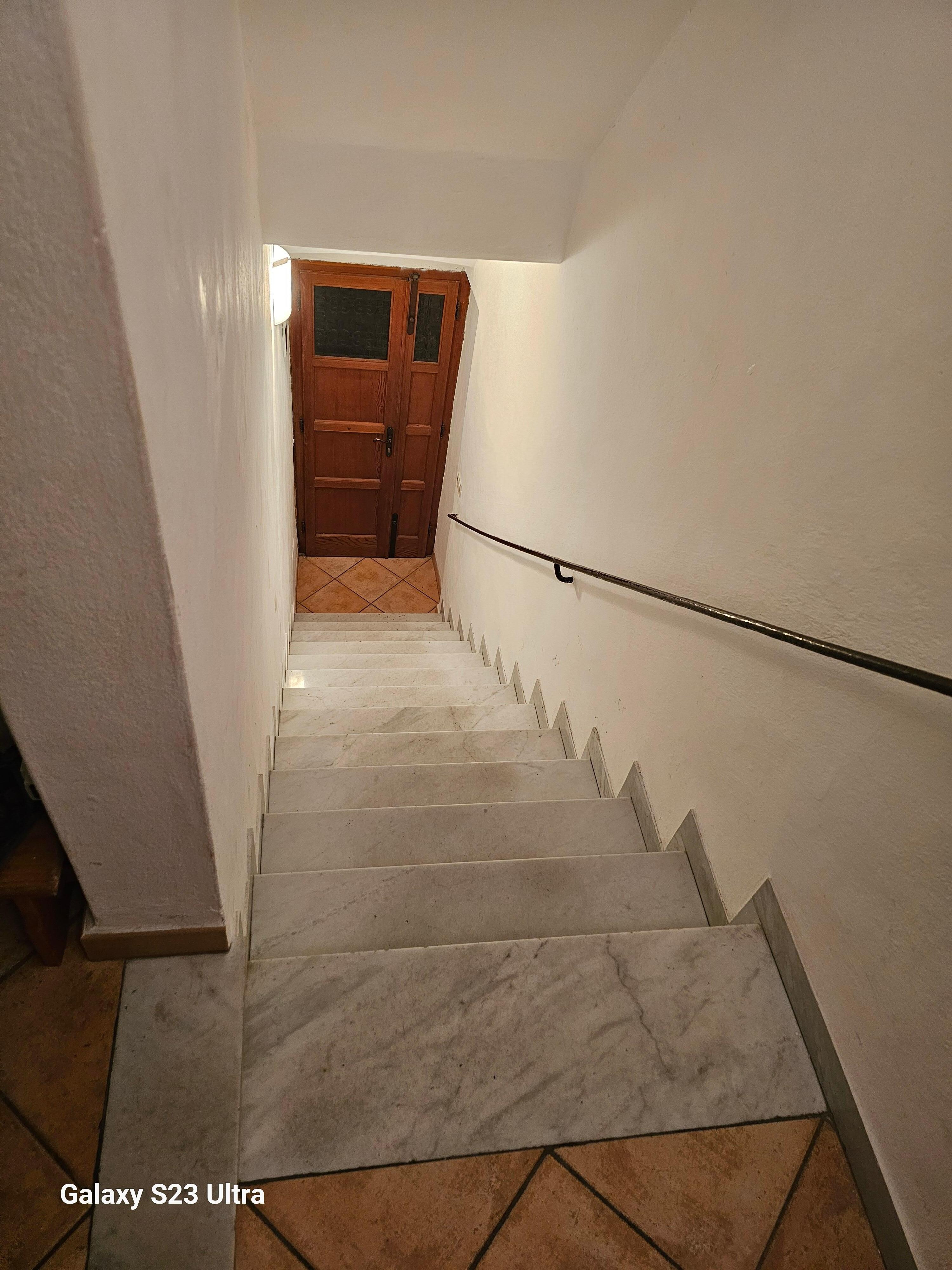 Scala interna, incirca 10 scaline 