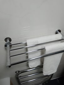 Wonky towel rail