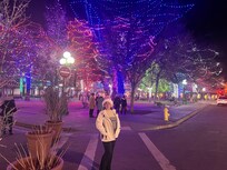 The plaza dresses up for the holidays!