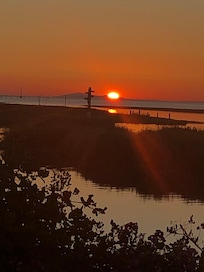 Sunset from Garry Point Park