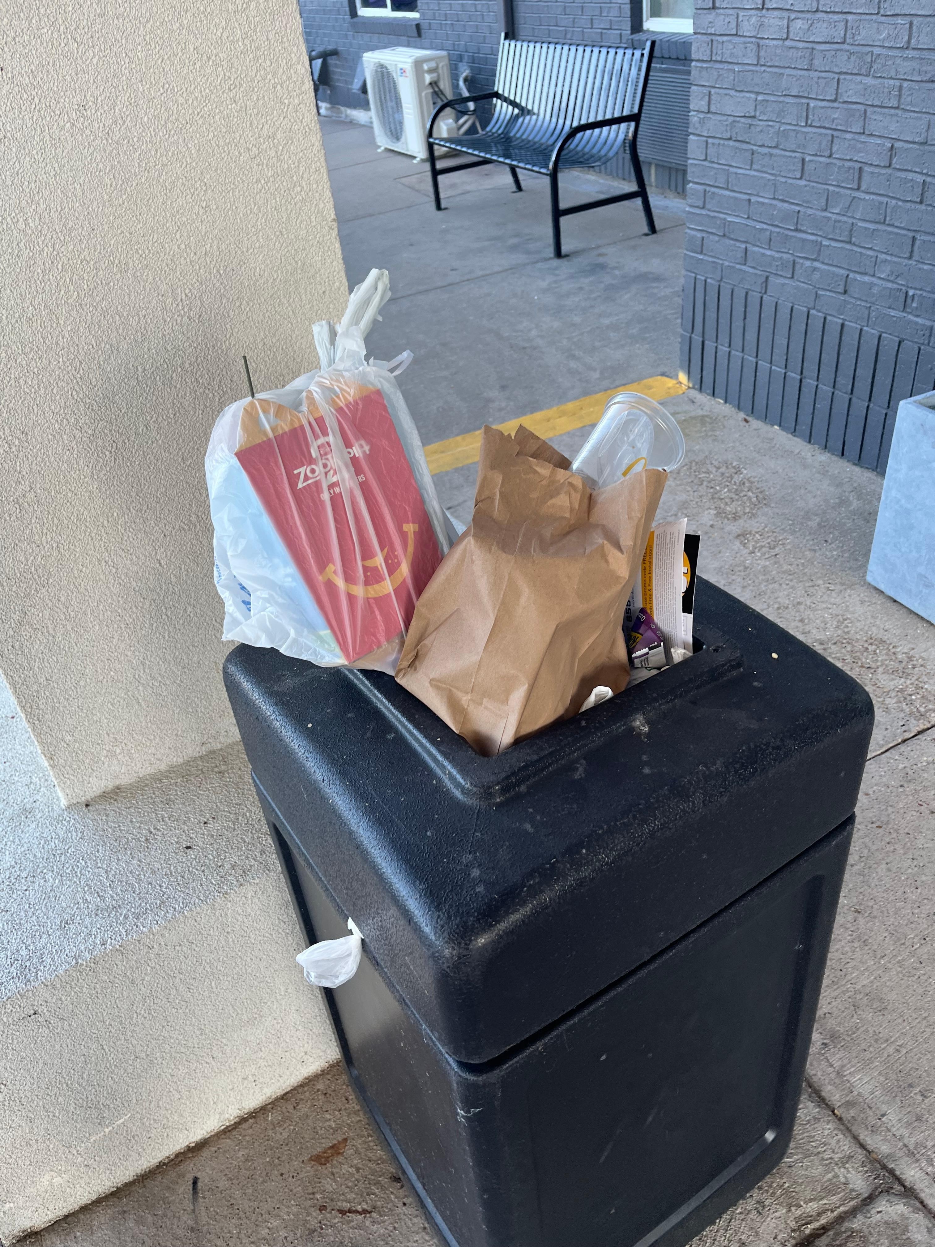 Checked in at 3 pm to this and more trash in and out