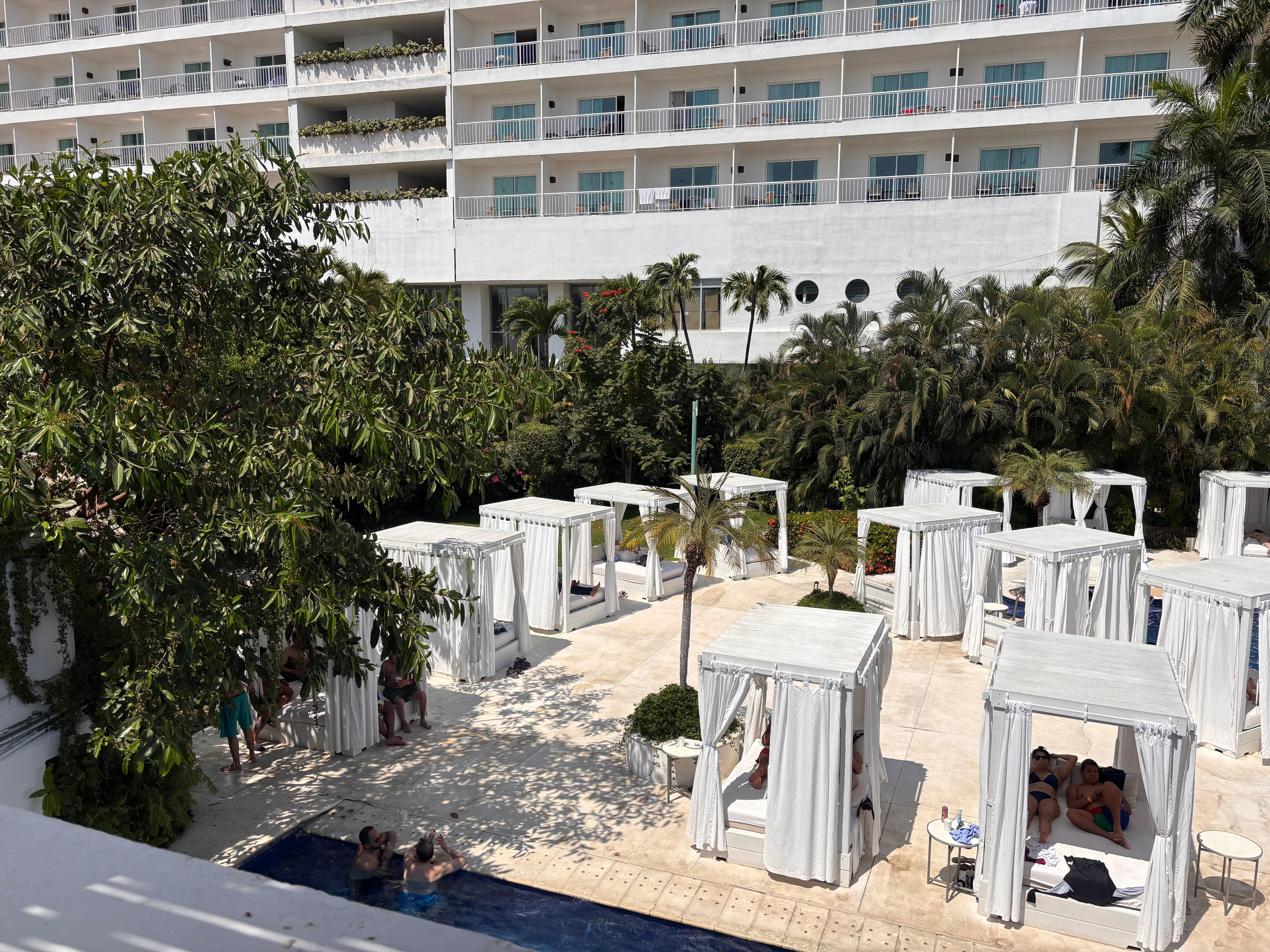 Piscine pour adultes 