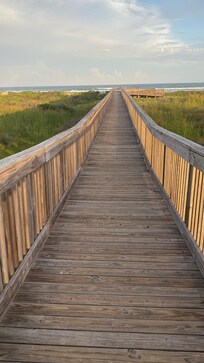 Walk from the beach club to the beach