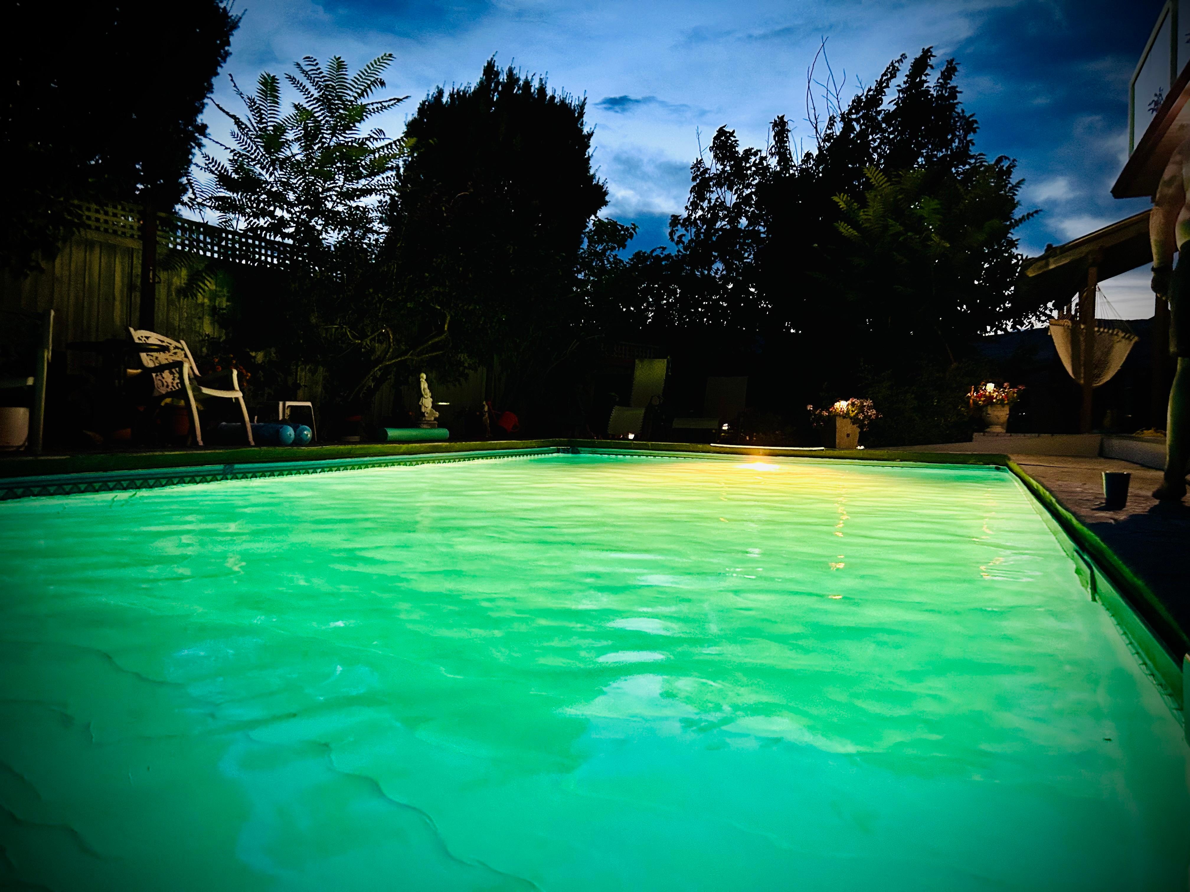 The pool at night 