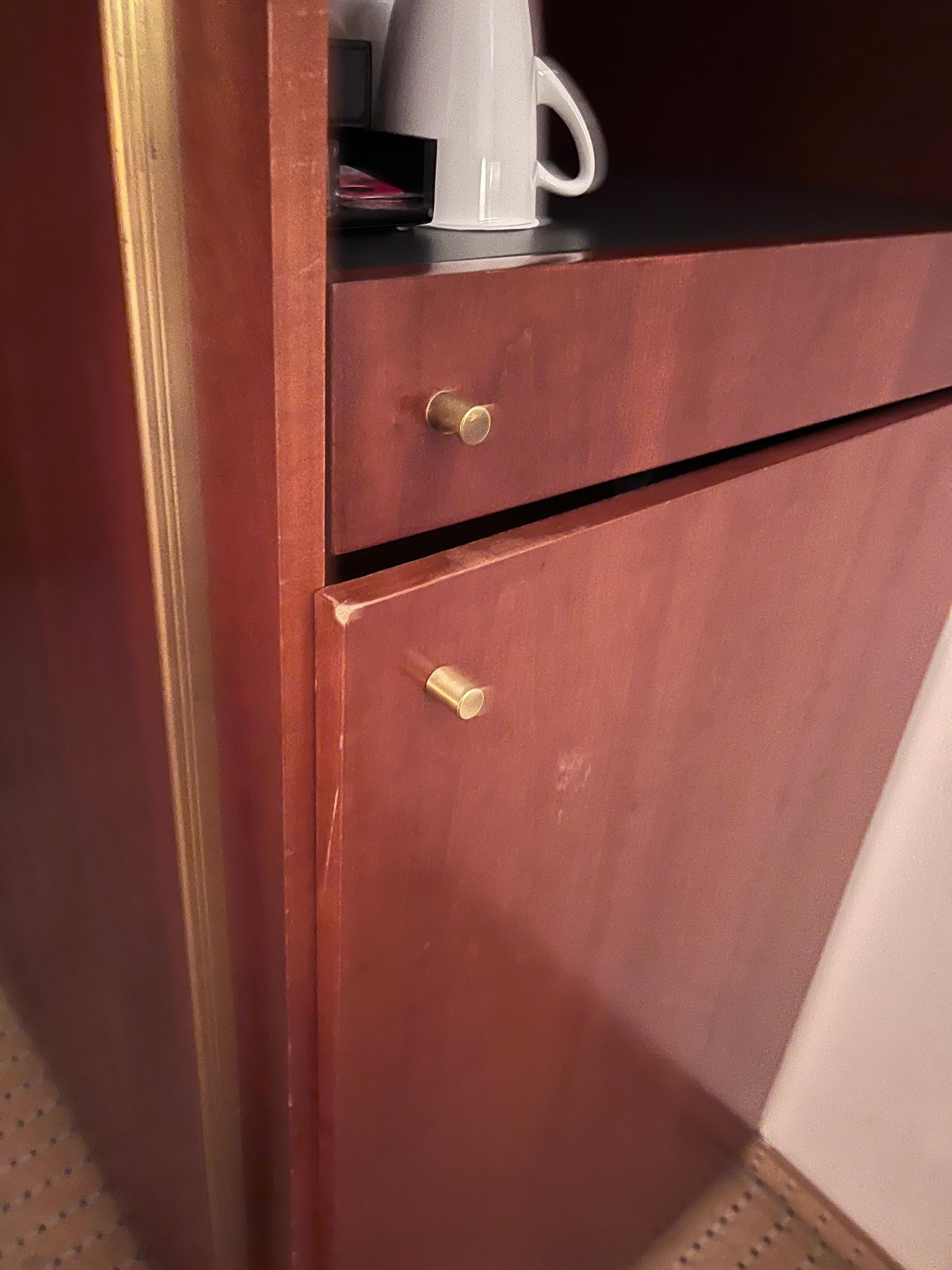 Tür hing schief und schloss nicht richtig 