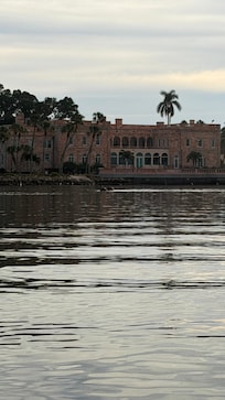 Ringling from the kayak