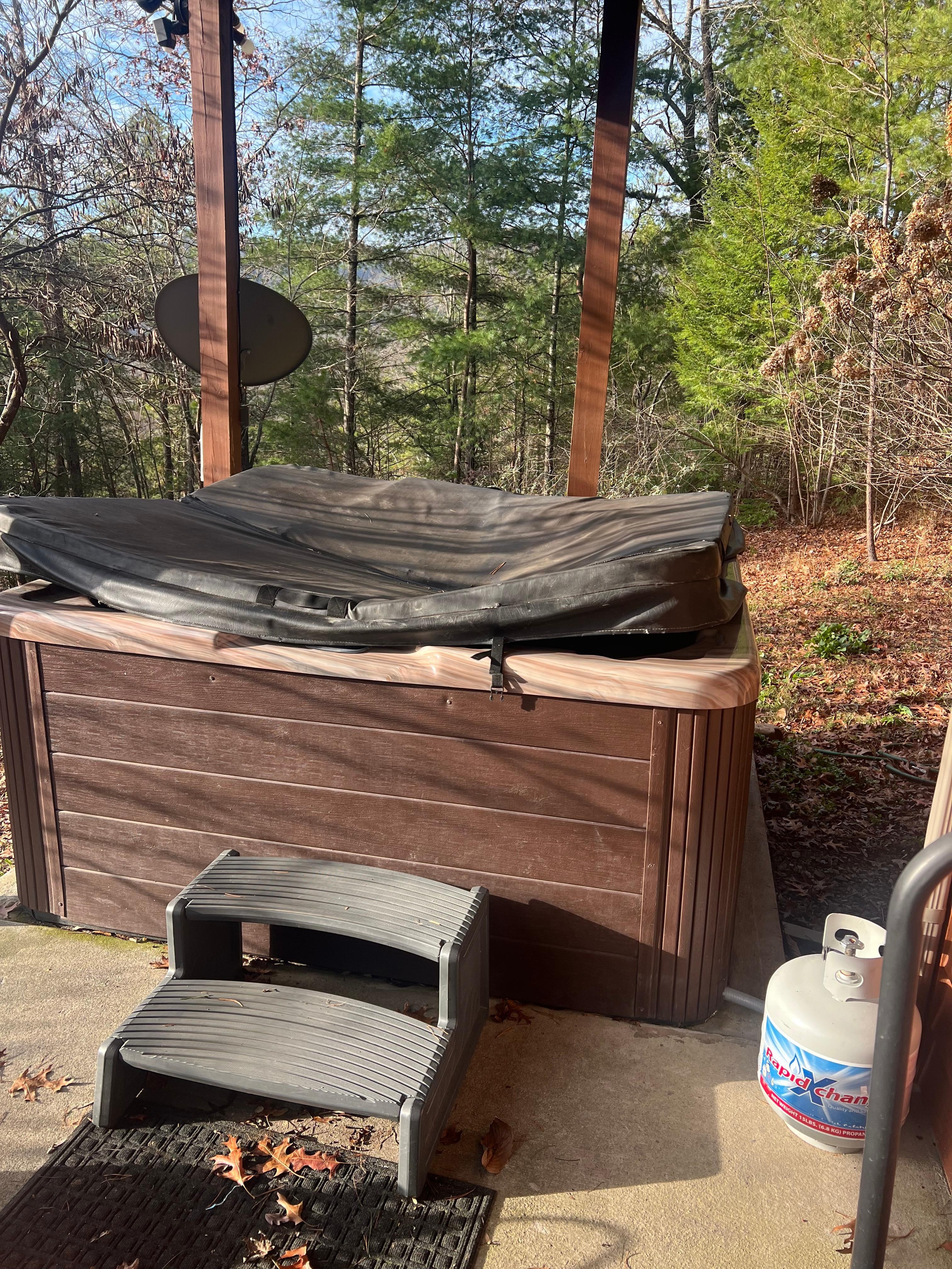 The owner attempted to convince me they had no prior complaints about the non-working hot tub.  