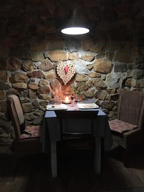 Cosy dining nook