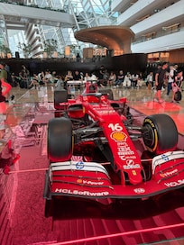 🏎️