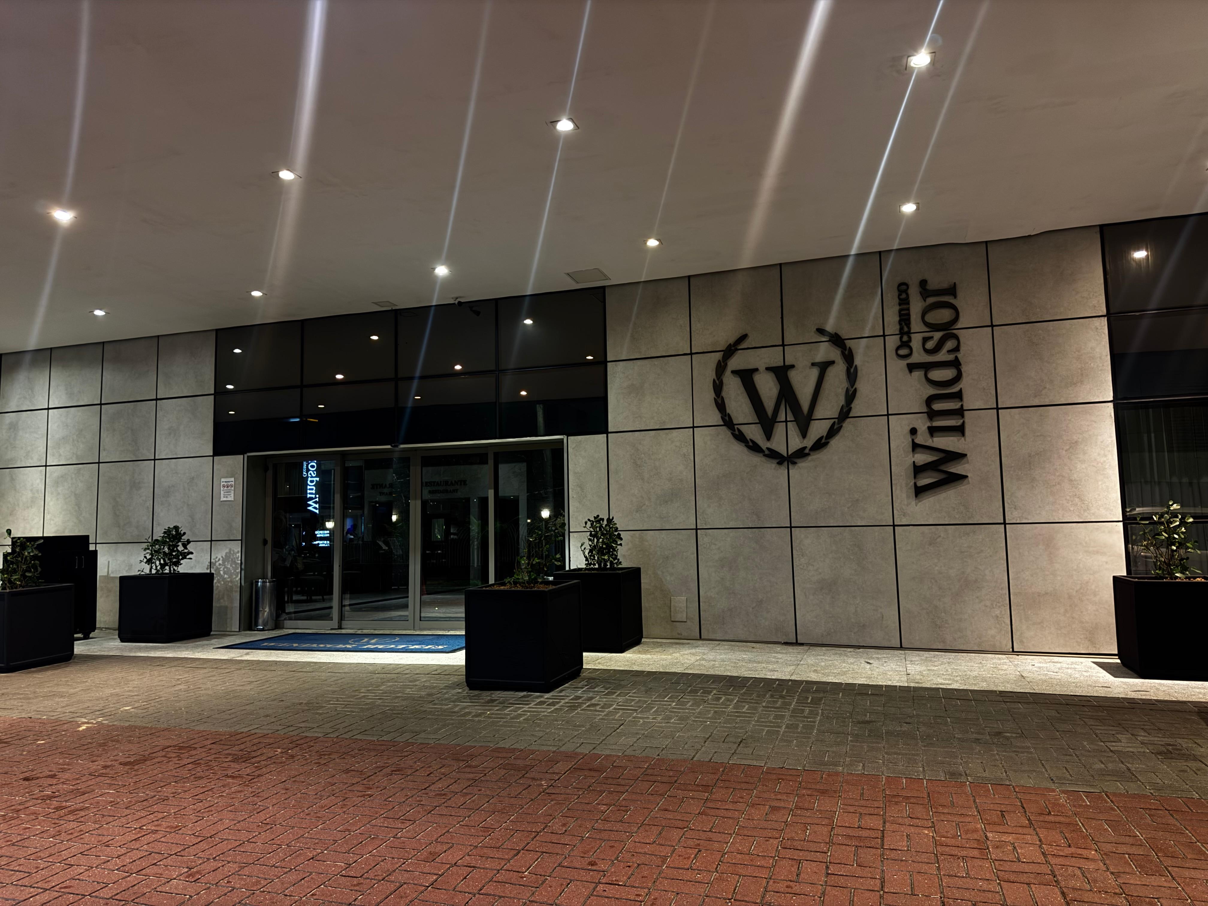 Entrada hotel 
