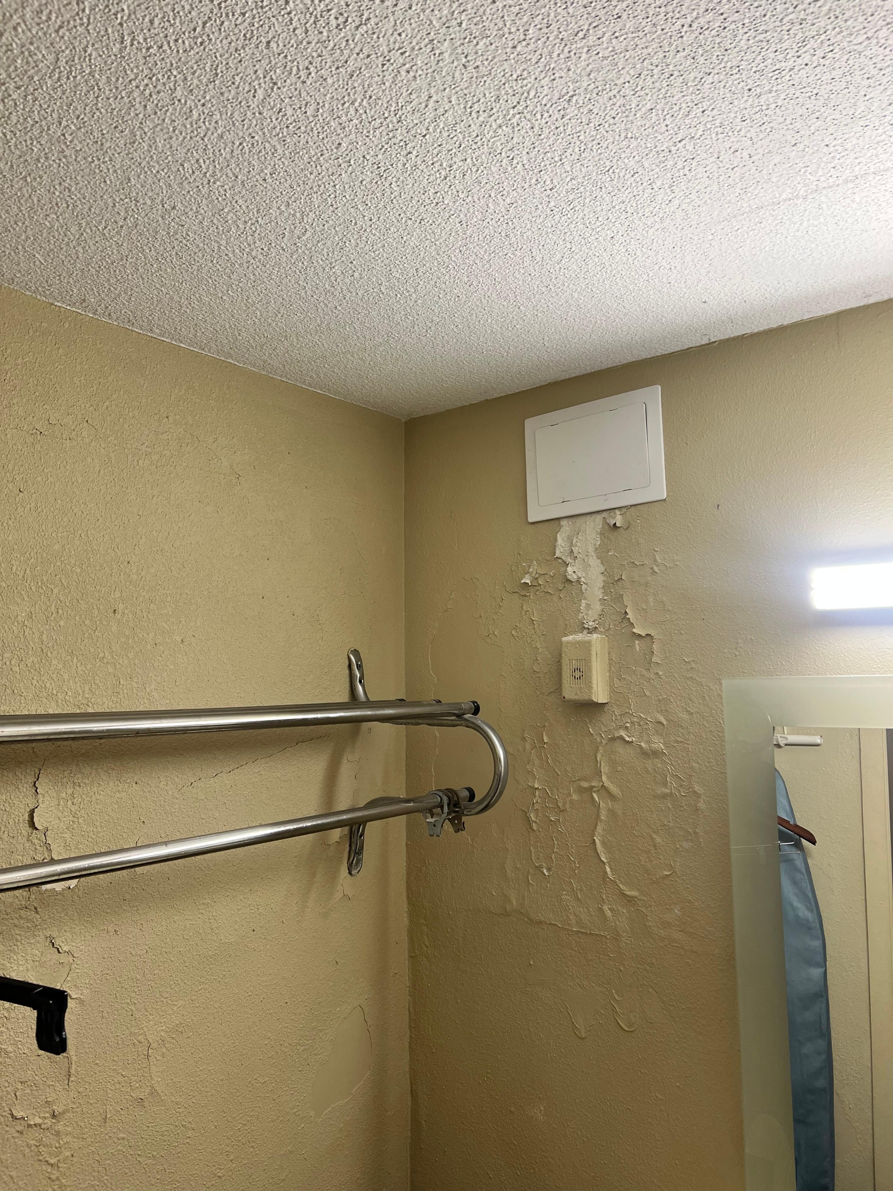 Wall flaking 