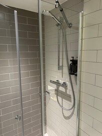 Dusche