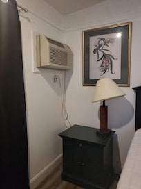 No remote for heater had to climb on end table to turn heat on.