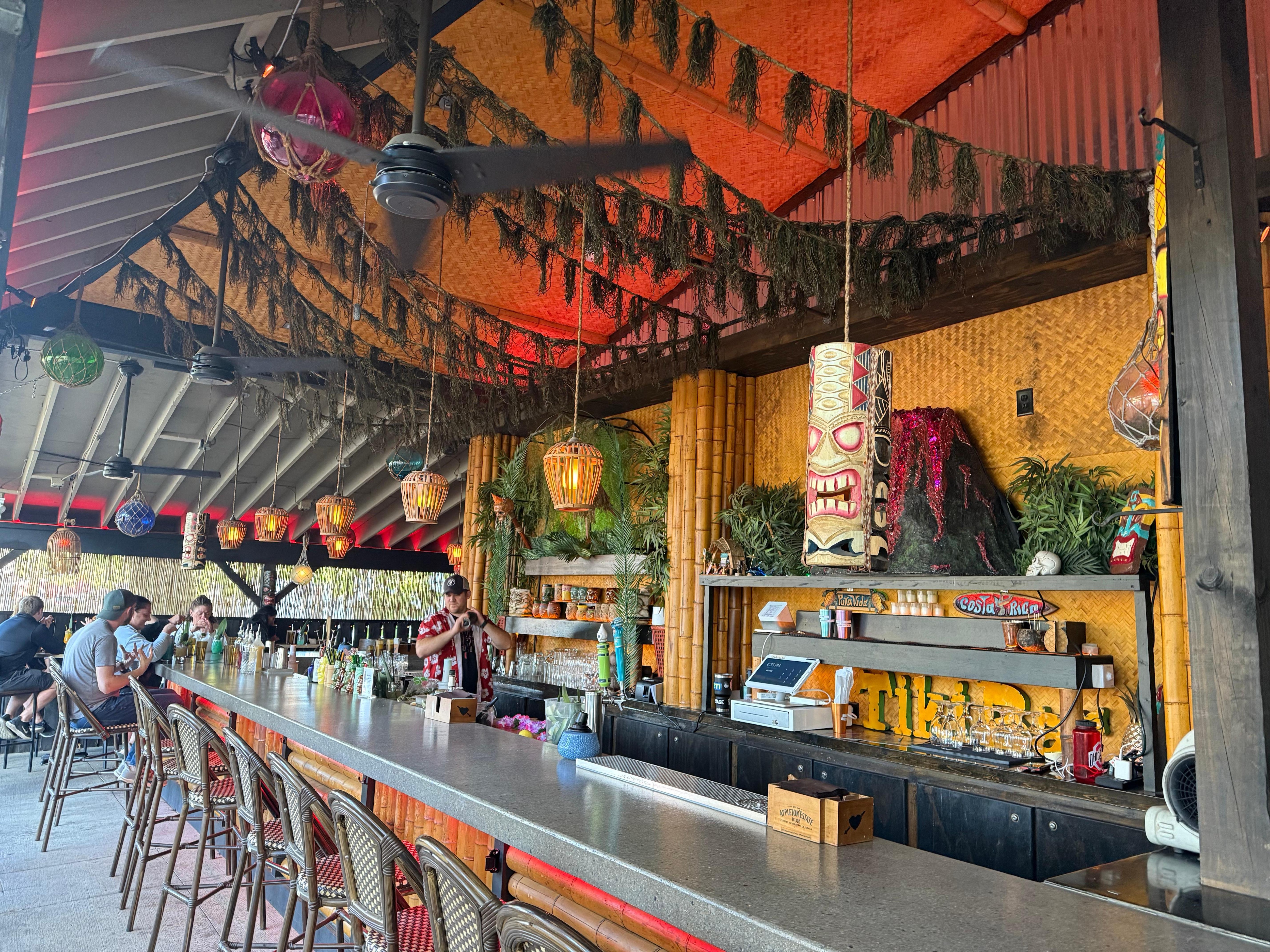 Tiki bar