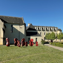 L’entrée de l’hôtel.
