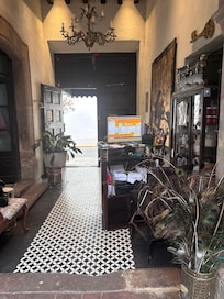 La recepción es muy linda