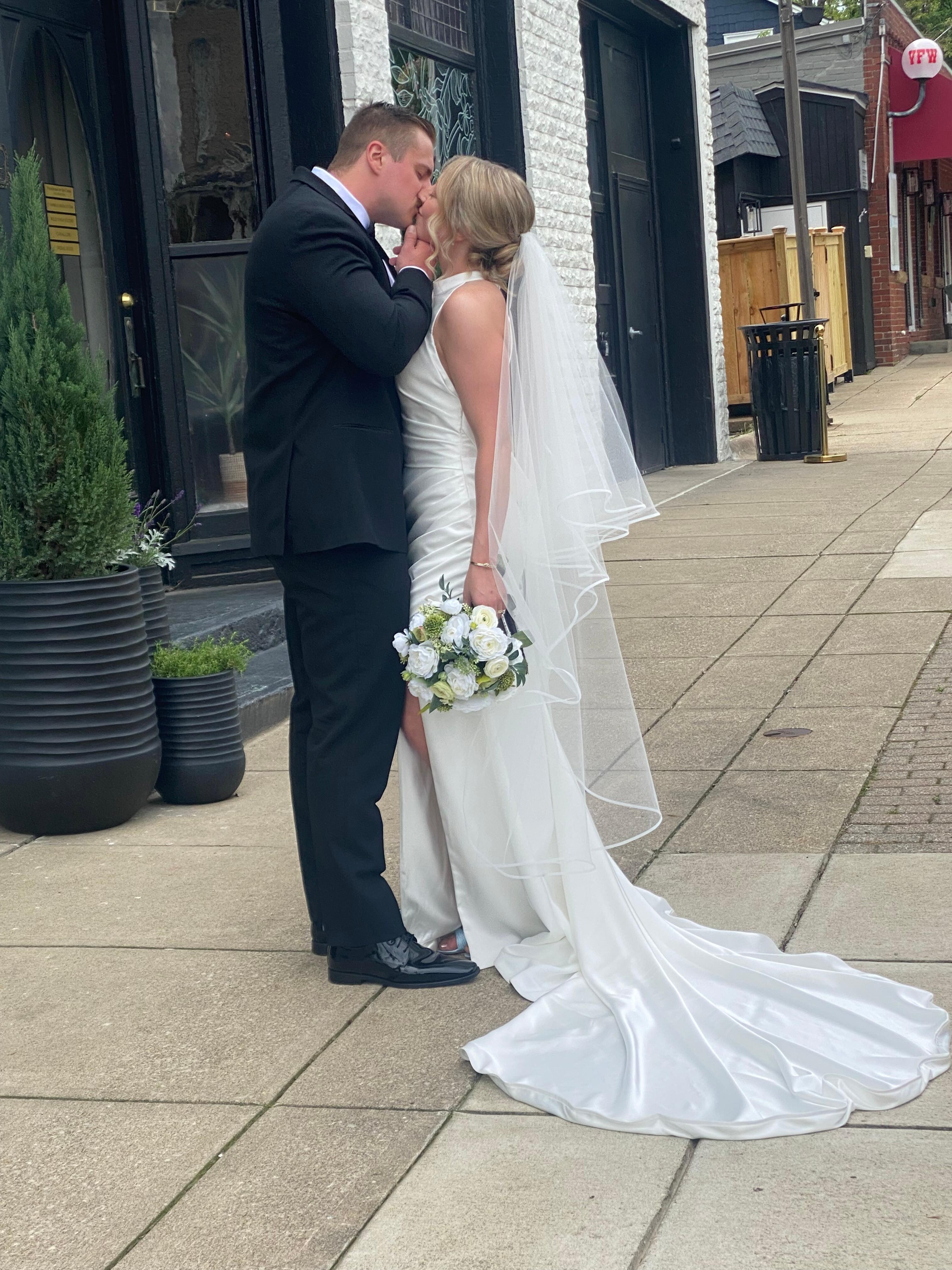 The bride and groom ..