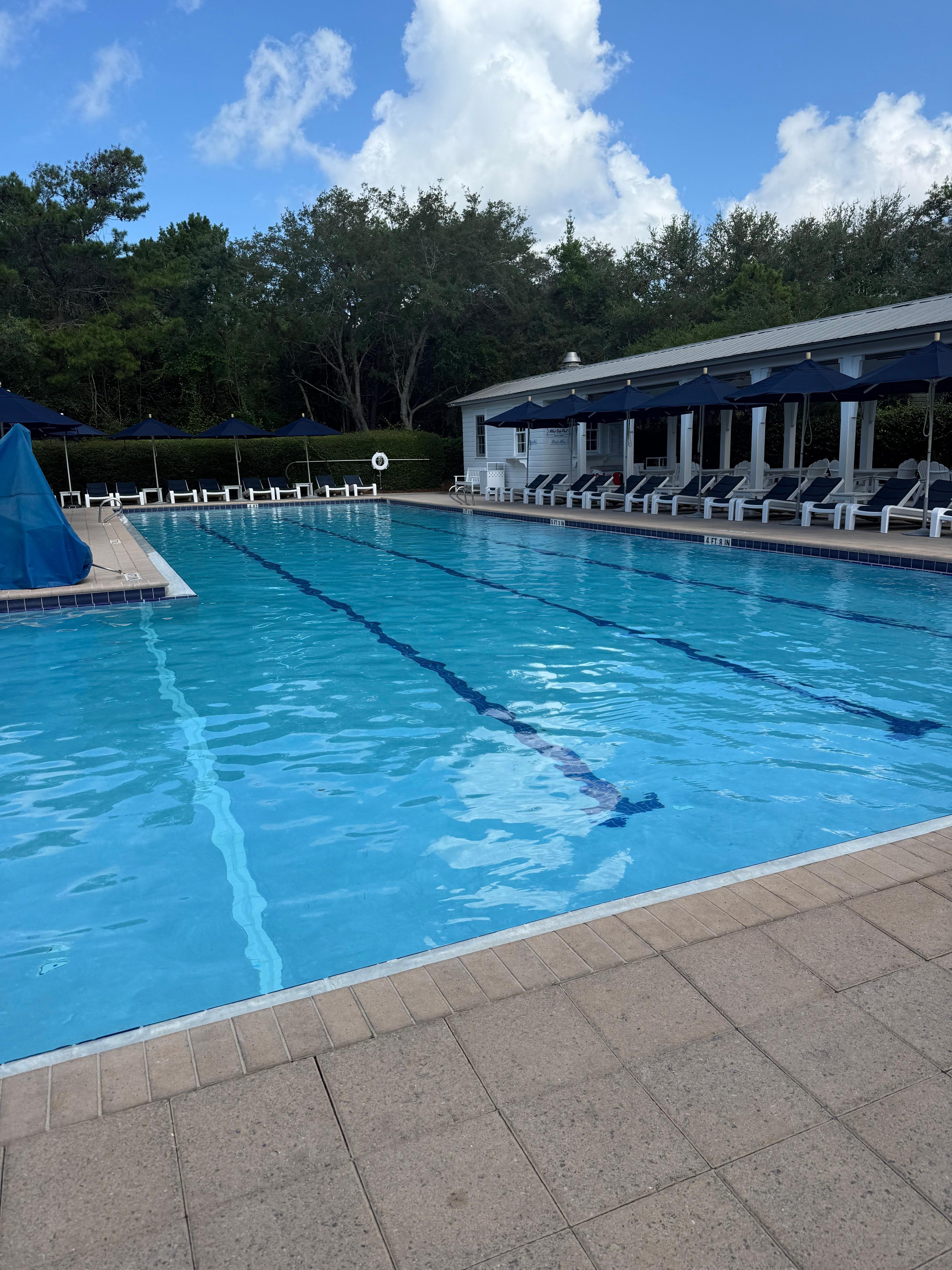 This is one of community pools. They also have a snack bar where you’re able to order food and snacks drinks