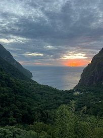 Sunset Ladera Resort