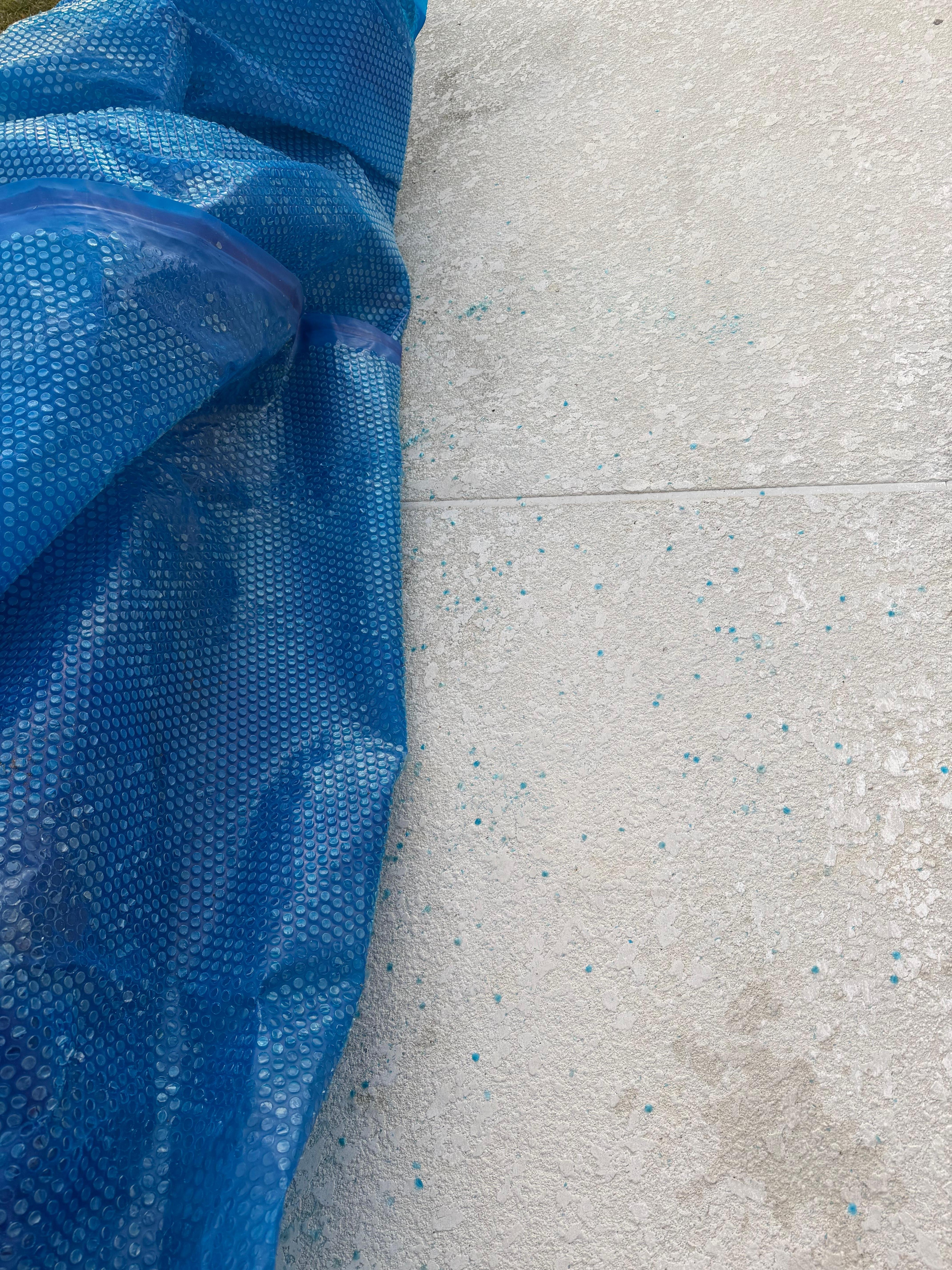 Unsubtle pool cover that disintegrated when trying to use 