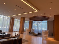 Modern excellence. Zen like pristine welcoming presentation.