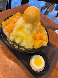 真夏だけ灼熱に耐えてこそ味わえるご存じかき氷