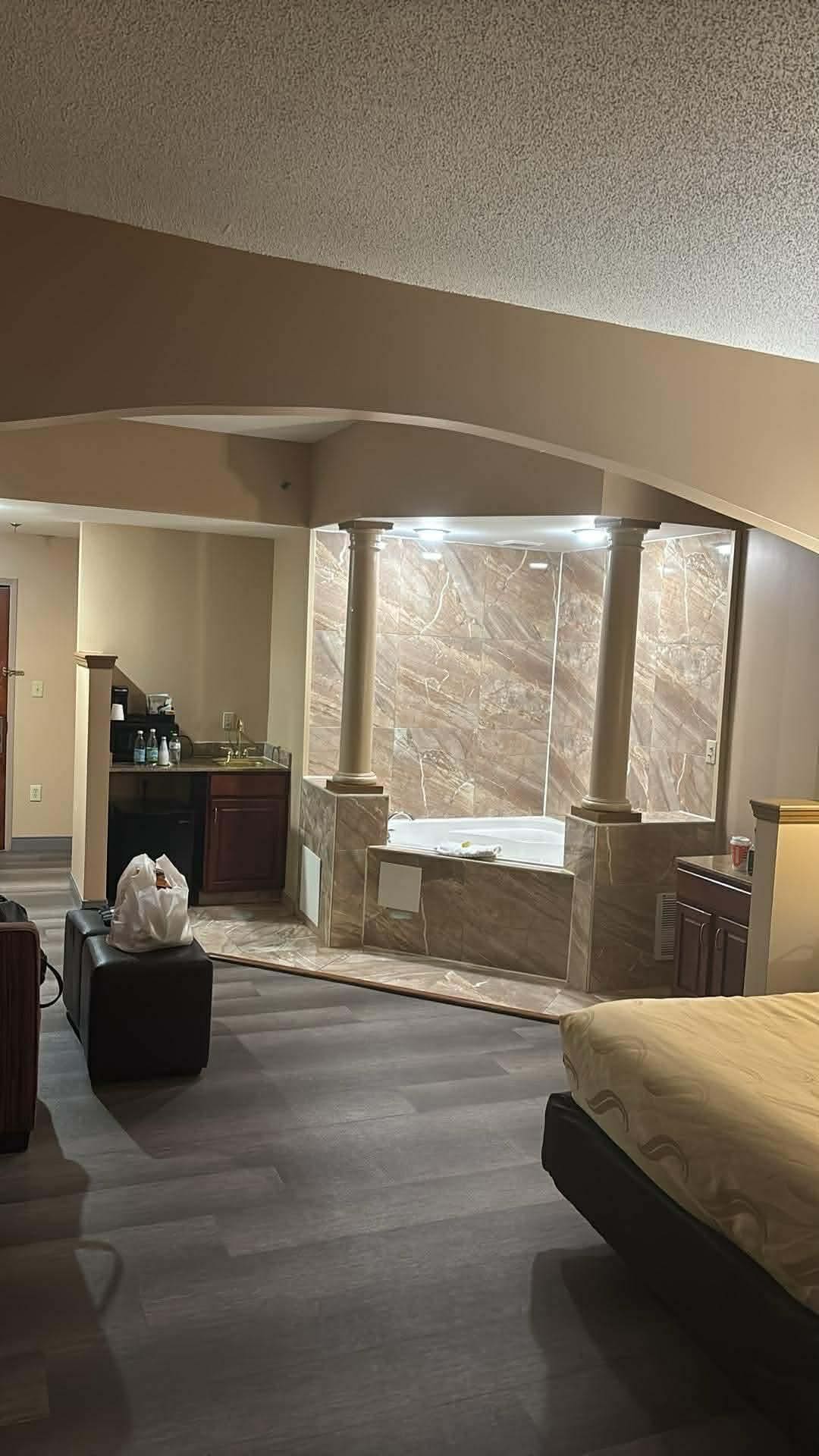 The room was spacious, the tub a huge bonus! 