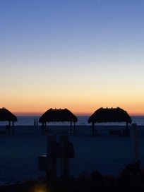 Walkable to the beach for gorgeous sunsets