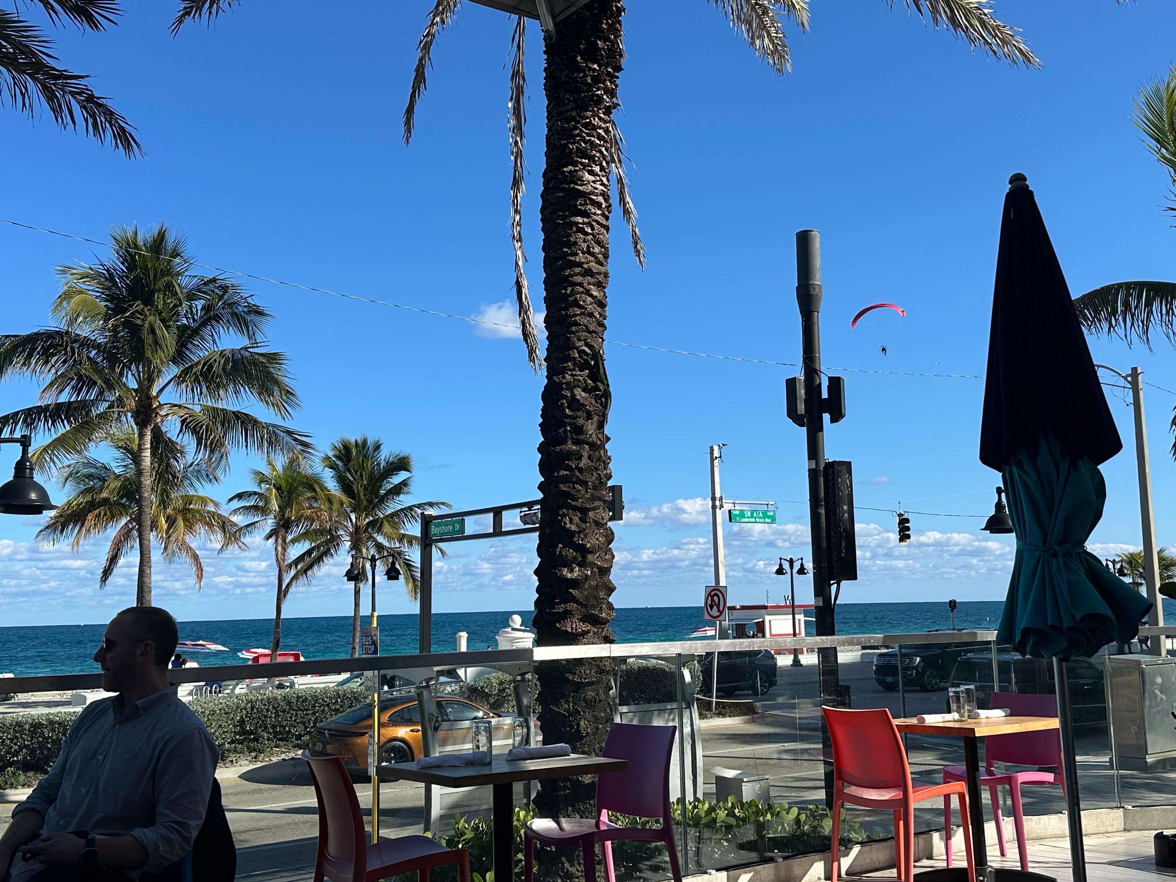 restaurant at Fort Lauderdale Beach close to VRBO  