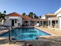 The pool at Tu Casita