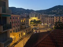 Vue depuis la terrasse le soir