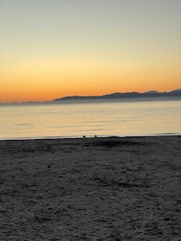 Solnedgång
på stranden nedanför hostel Tierramar