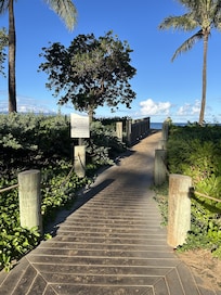 One of mulitple pathways to the beach