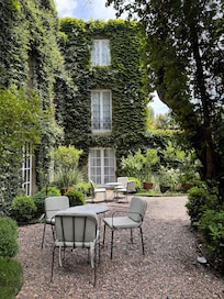 Adorable garden