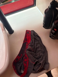 “ bathroom gift ! “