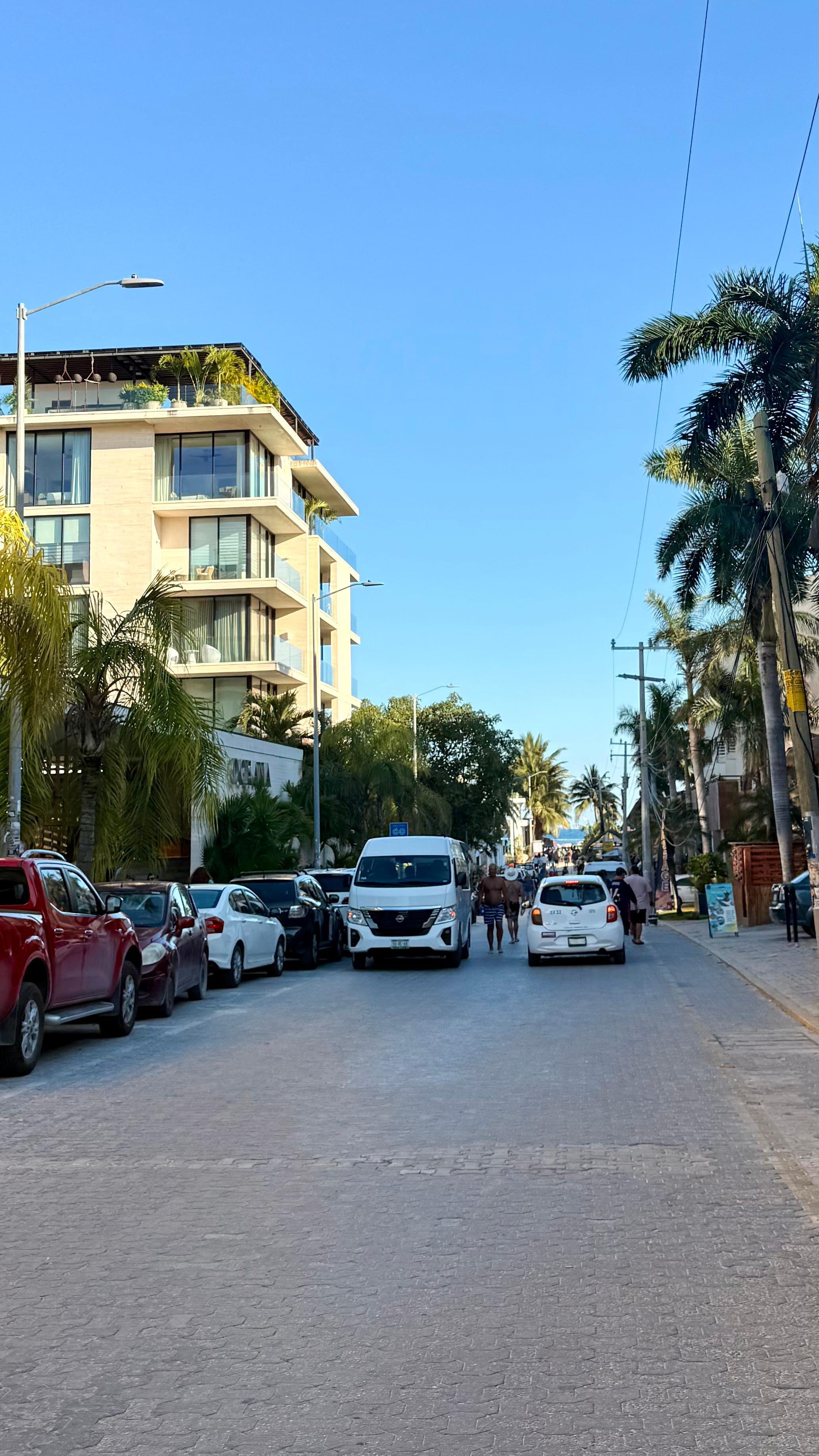 Calle 28 with Oceana on the left and the ocean ahead. 