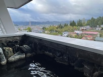 Open-air bath