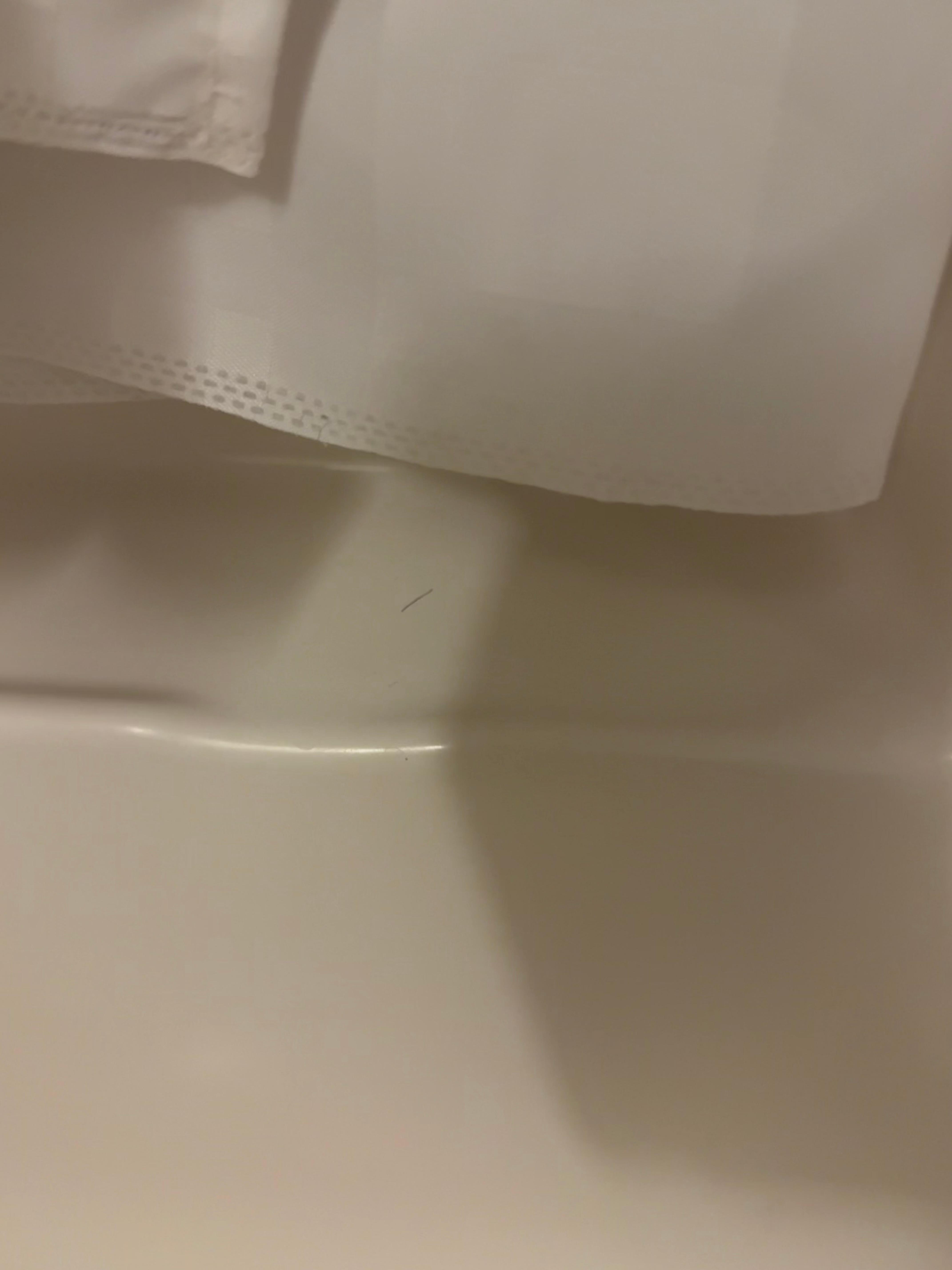 Little hair in shower 