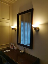 Dressing area was clean and amenities like hairdryer is readily available. Great job on the scan bar codes to replace hardcopy menus throughout the hotel. It's the little touches that count. Please keep up with and maintain these standards.