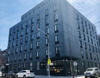 Their photos are accurate. Nice building.