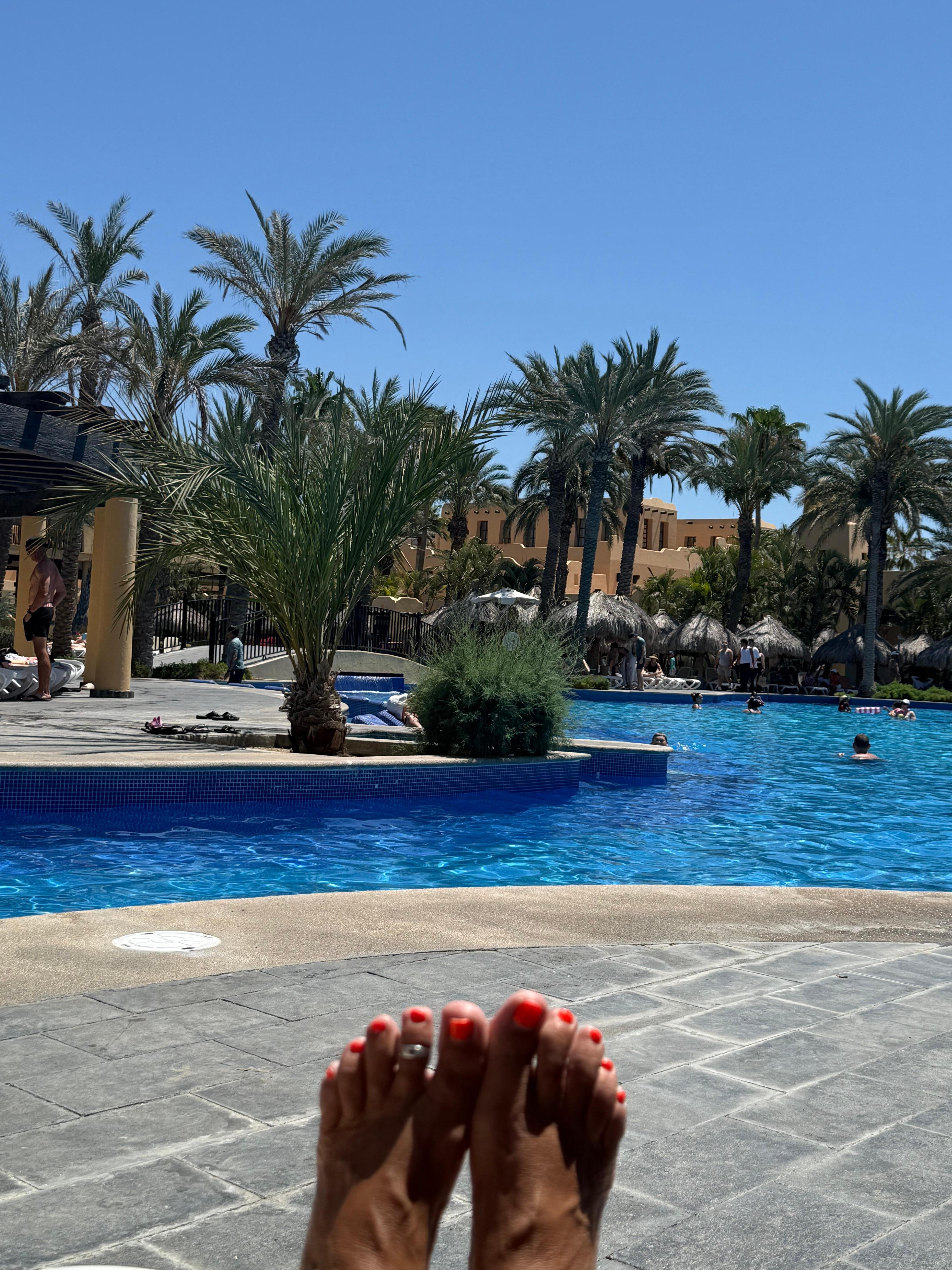 Lazy day by the pools