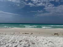 Blue Mountain Beach