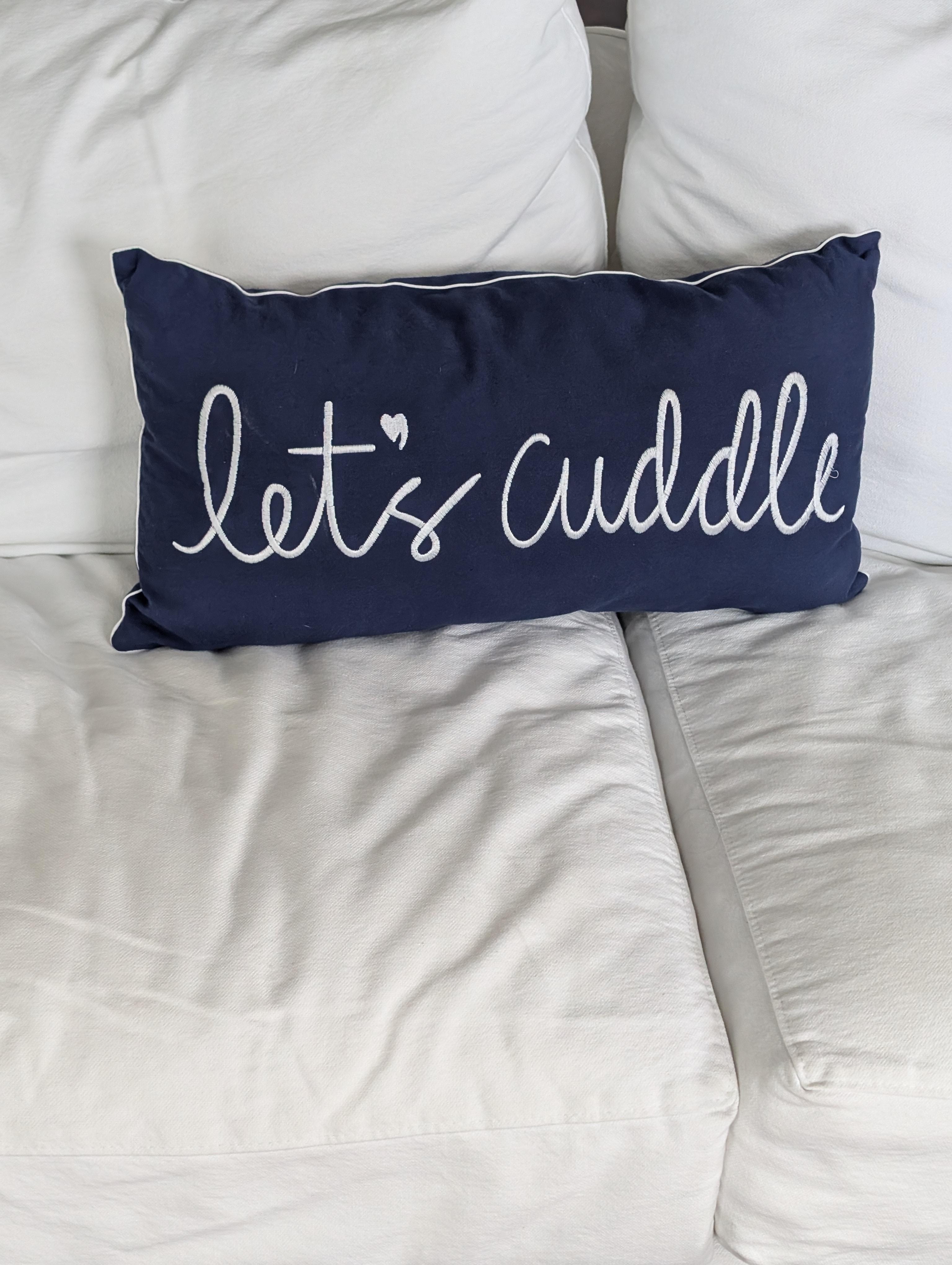 Super comfy couch 