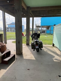 Plenty of room under the house