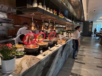 We booked a room that included breakfast. Breakfast was amazing!