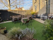 Courtyard garden